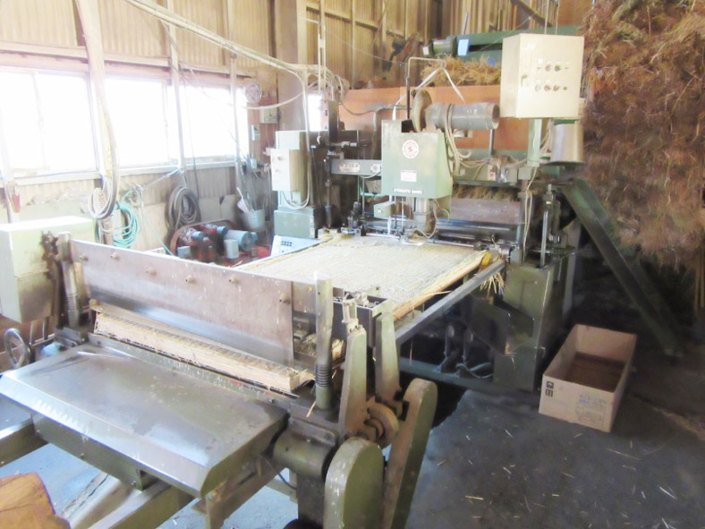 ワラ畳床製造機械